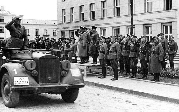 Gemeinsame Parade in Brest