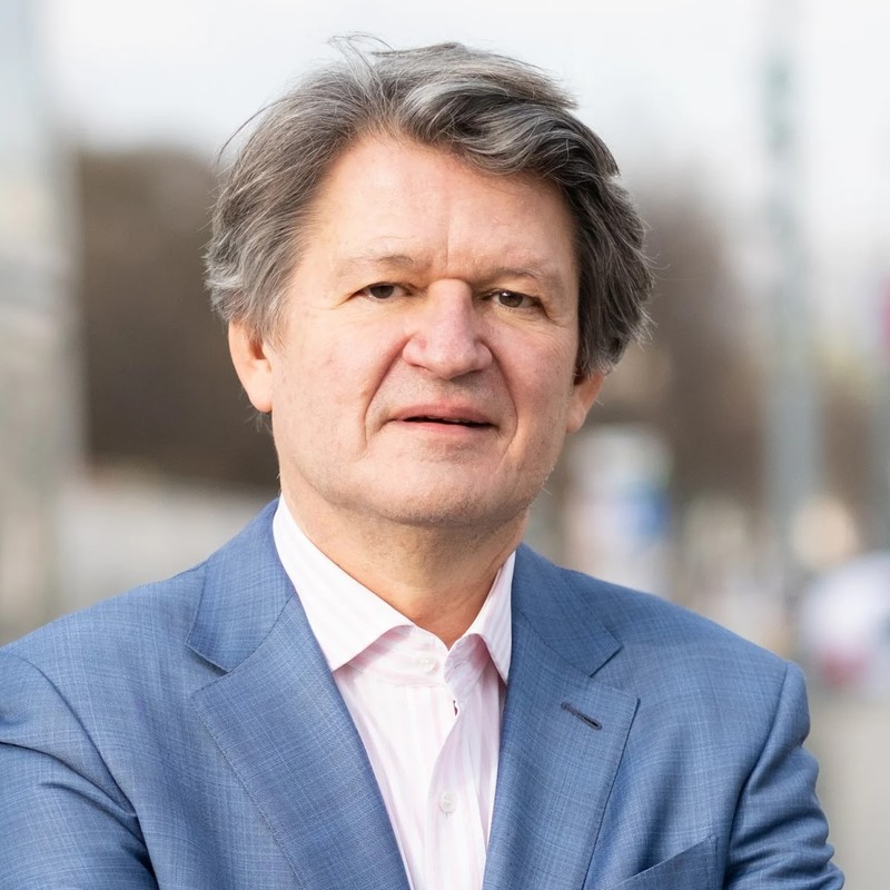 Dr. Helmut Brandstätter
