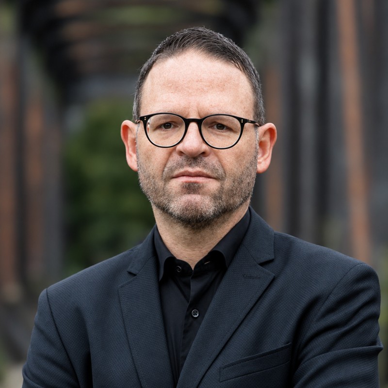 Dr. Constantin Groth